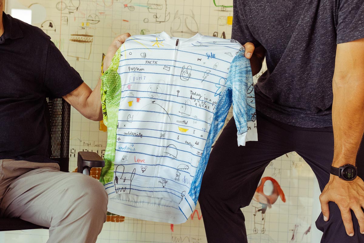 Ciclismo contra la ELA, un maillot solidario junto a Edgar Plans