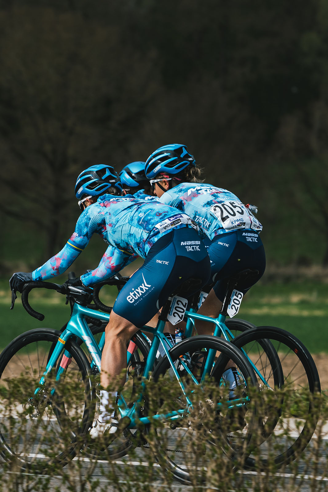 Massi-Tactic women's UCI team at the tour of Flanders in Oudenaarde