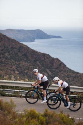 WOMAN HARD DAY MAILLOT HQ WHITE