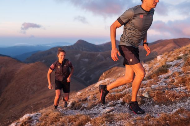 UNISEX TRAIL SHORTS