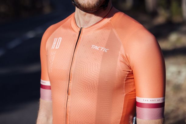 MAILLOT MANCHES COURTES HOMME