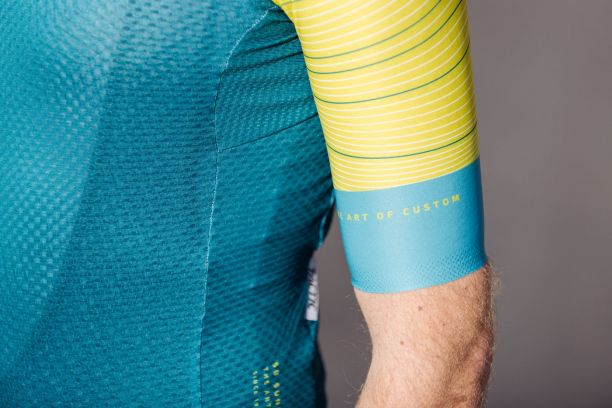 MAILLOT MANGA CORTA HOMBRE