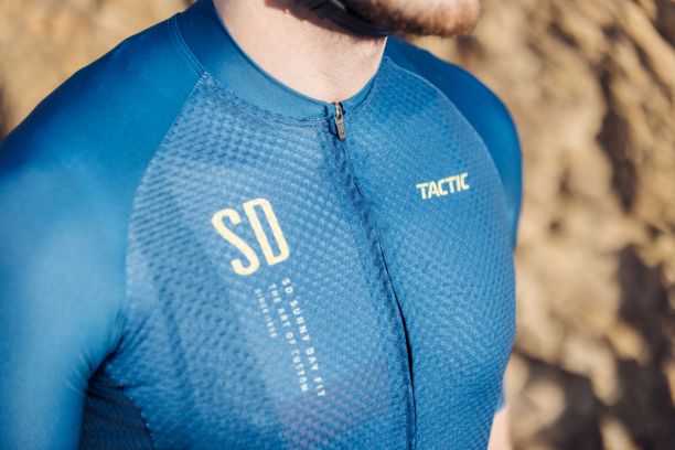 MEN'S SHORT SLEEVE JERSEY