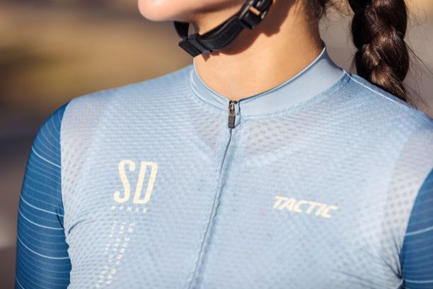 WOMEN'S SHORT SLEEVE JERSEY